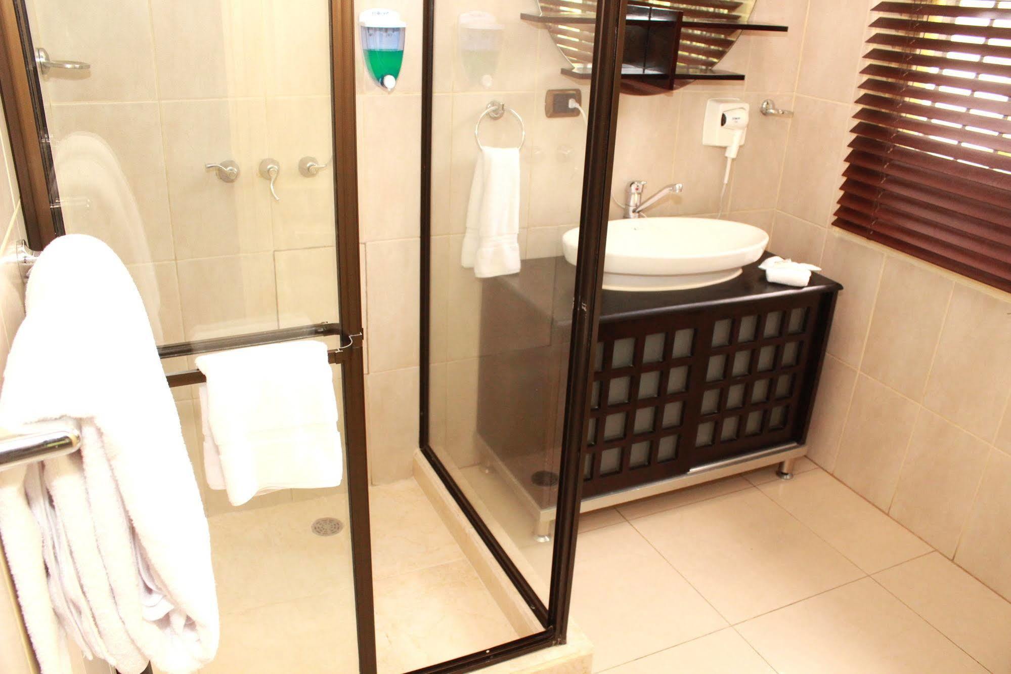 Sportsmens Lodge - Gentlemen'S Club (Adults Only) San José Dış mekan fotoğraf