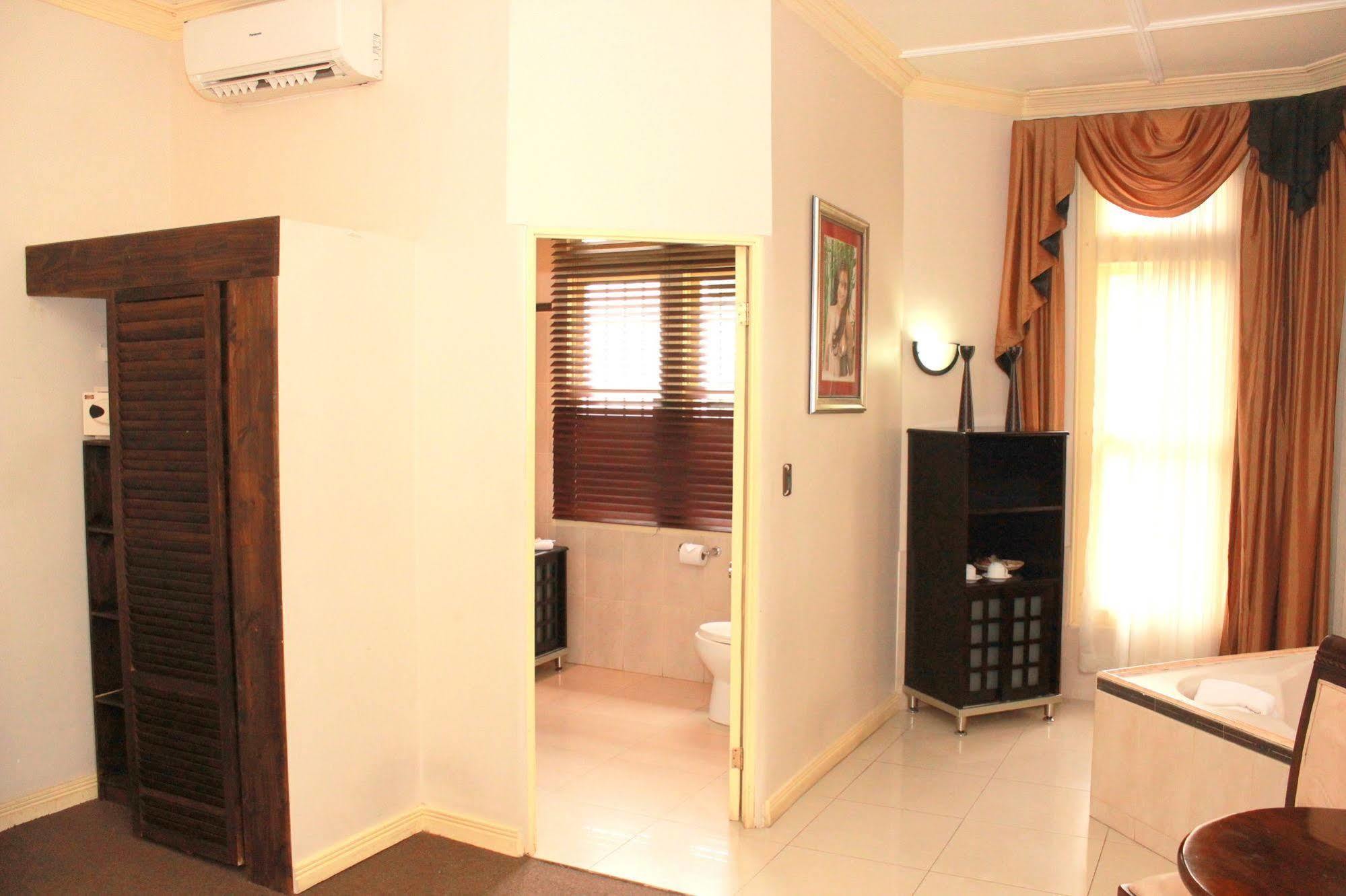Sportsmens Lodge - Gentlemen'S Club (Adults Only) San José Dış mekan fotoğraf